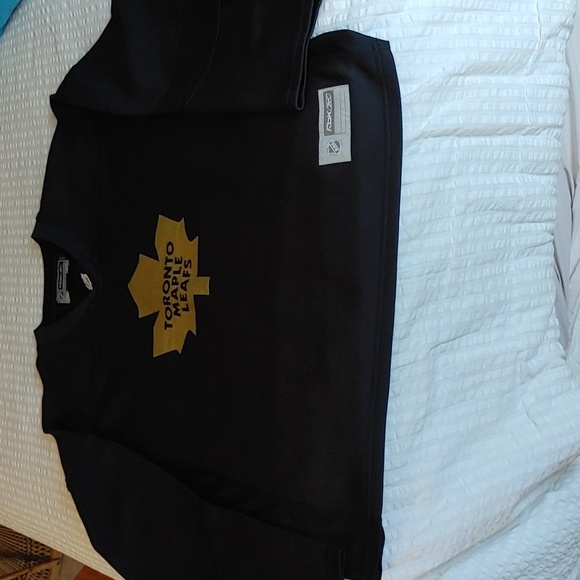 🌻Black & Gold Women's Toronto Maple Leafs Jersey Size XL NHL/RBX - Picture 6 of 10